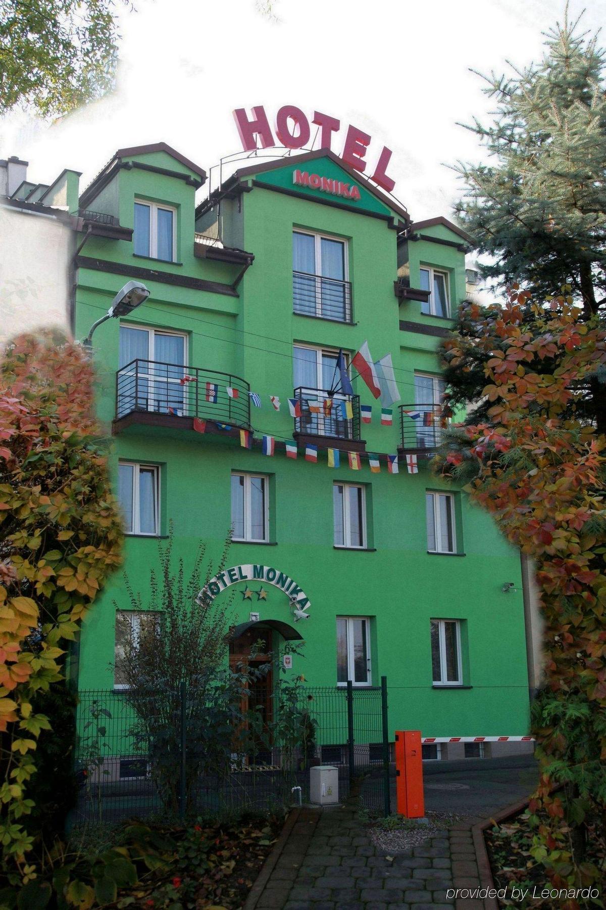 Hotel Monika Krakow Luaran gambar